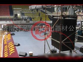 舞美设计的艺术 在舞台上构建时空与情感的视觉叙事